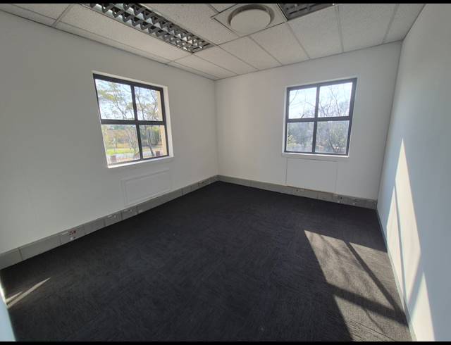 235M² OFFICE TO LET IN MORNINGSIDE